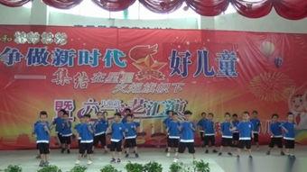 天天向上龙拳小子视频,天天向上中的武术传奇